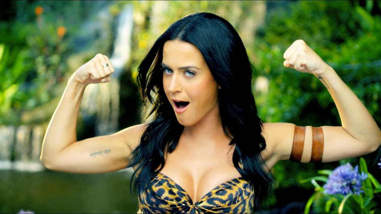 Tatuaggio di Katy Perry nel video di Roar