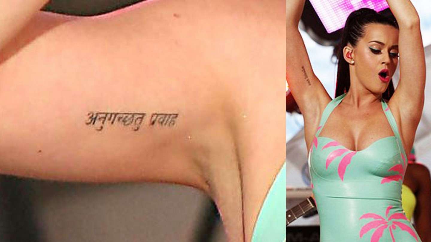La scritta tatuata sul braccio destro di Katy