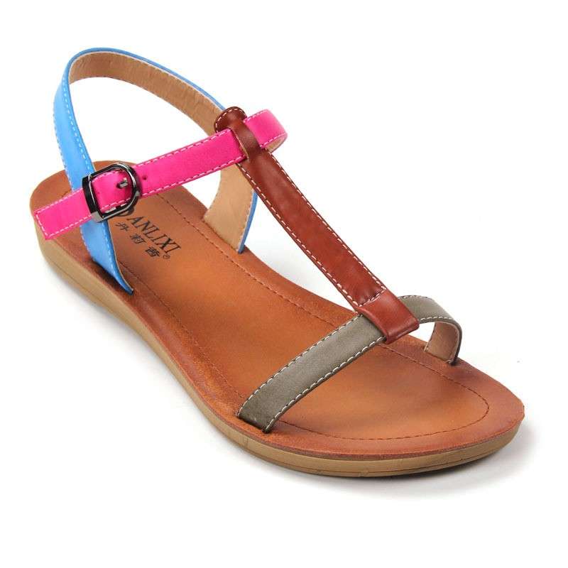 Sandalo colorato per l'estate