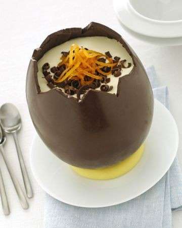 Tiramisu uovo nell' Pasqua