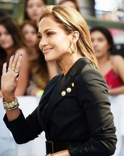 MTV Movie Awards 2015 - Jennifer Lopez primo piano