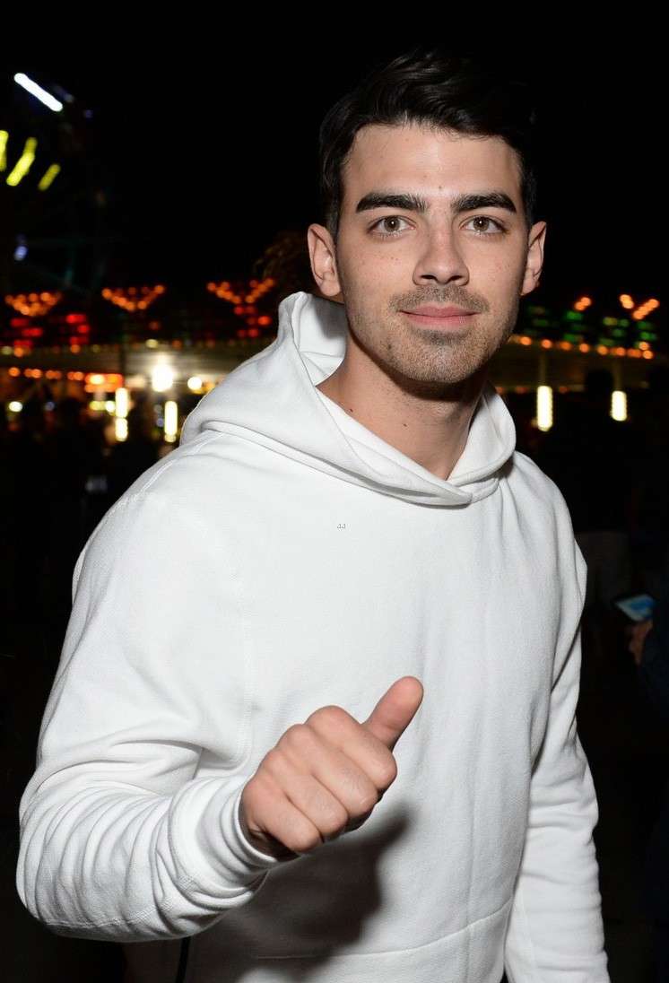 Coachella 2015 - Joe Jonas