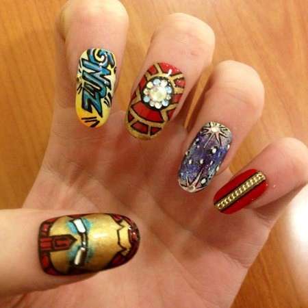 La nail art di Iron Man