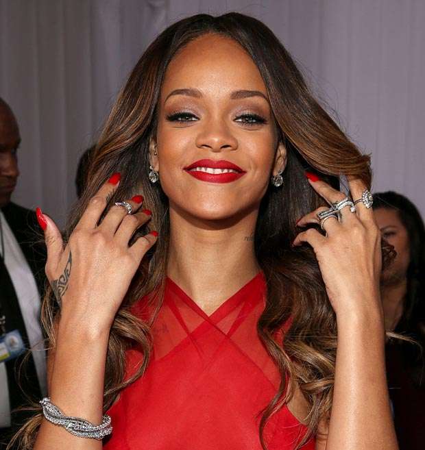 Rihanna look stile - gioielli