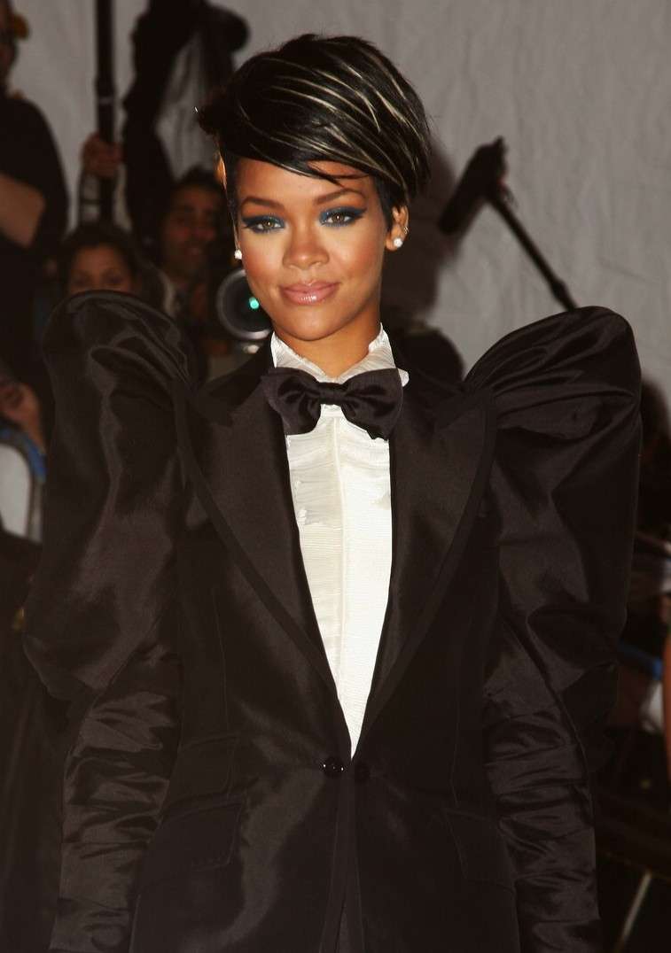 Rihanna look stile - maschiaccio