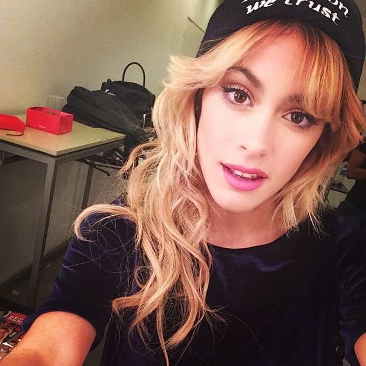Selfie di Violetta con cappellino