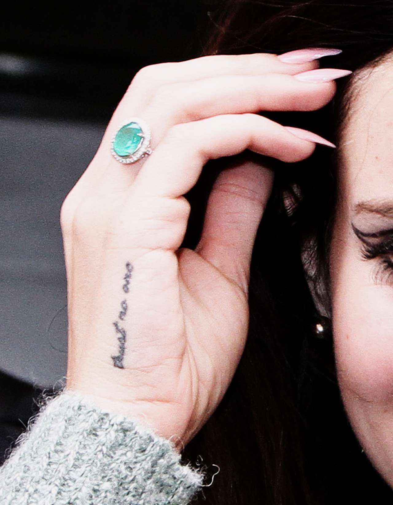 Lana del Rey ed il tatuaggio sbiadito
