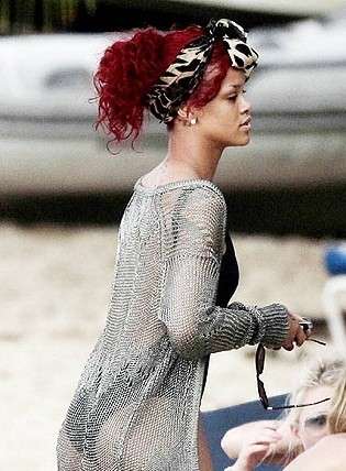 Rihanna e la bandana