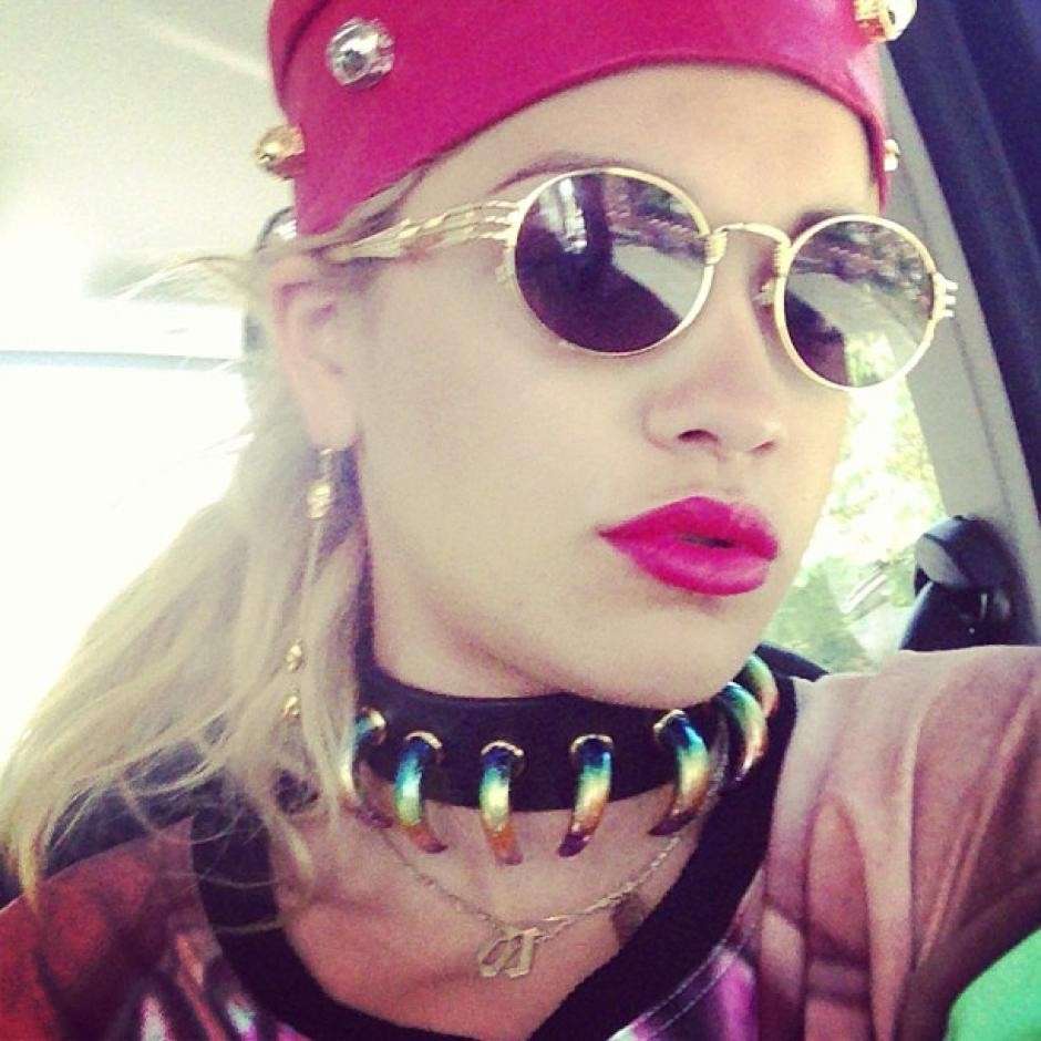 Accessori di Rita Ora su Instagram