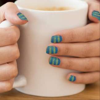 Crochet nail art blu