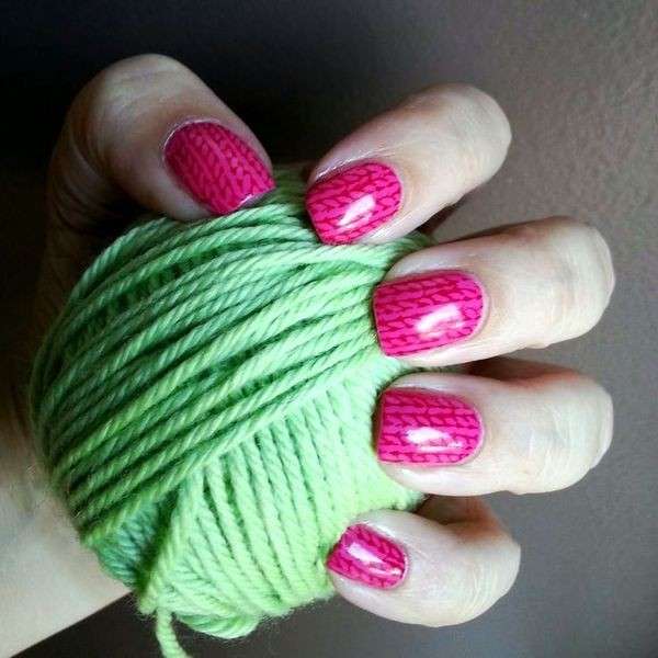 Crochet nail art fucsia