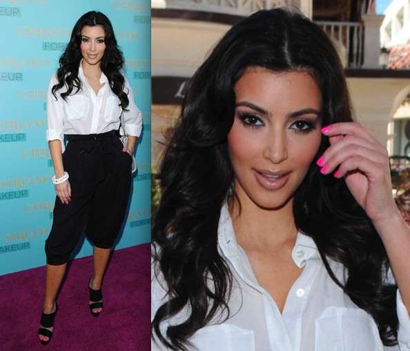 Lo smalto fucsia di Kim Kardashian