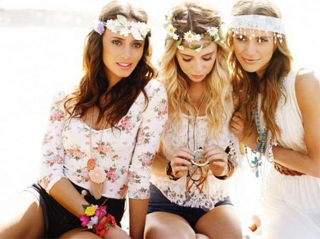 Coroncine per capelli con fiori hippie