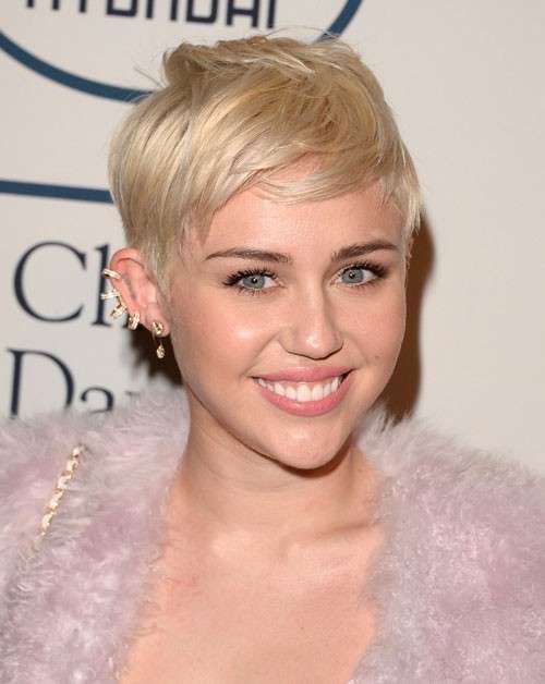 Pixie cut di Miley Cyrus