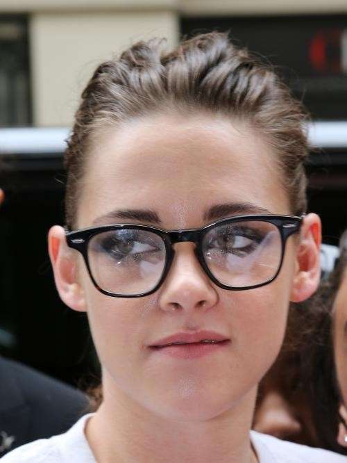 Kristen Stewart con occhiali da vista