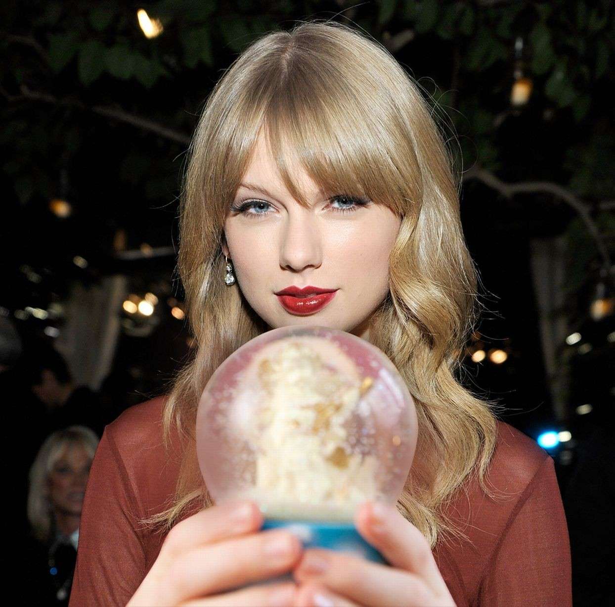 L'hobby delle palle di Natale di Taylor Swift