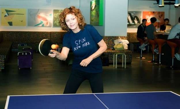 Susan Sarandon e il ping pong