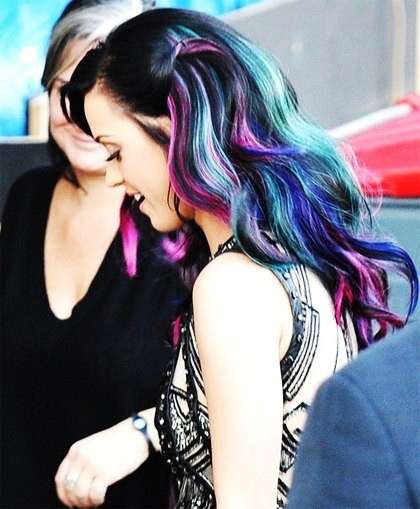 Katy Perry ha scelto il colombrè hair