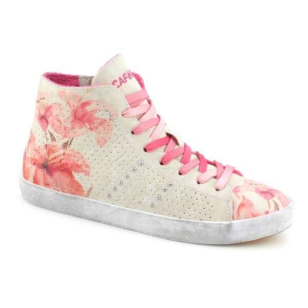 Sneakers con fiori rosa