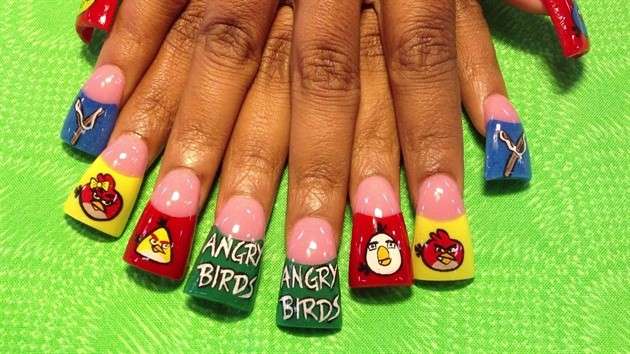 Nail art di Angry Birds