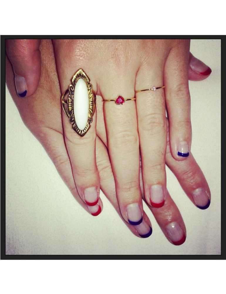 French manicure di Katy Perry
