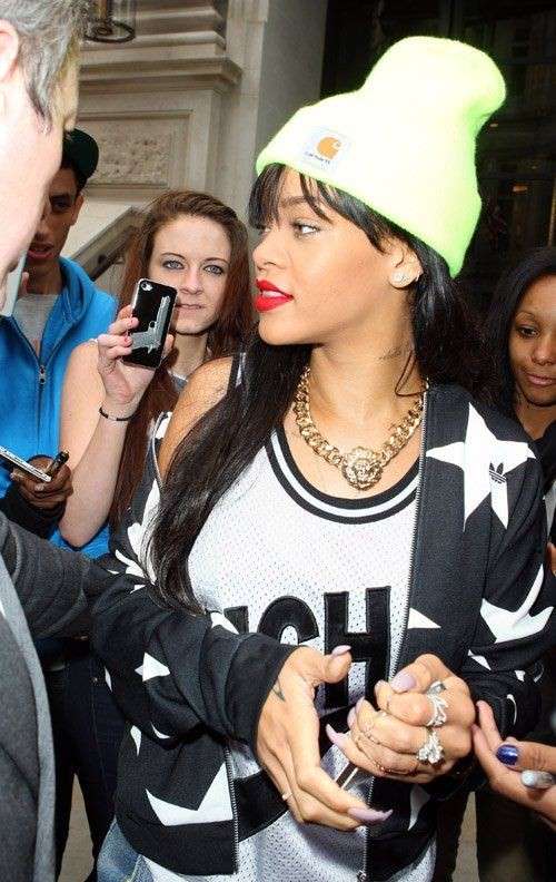 Rihanna con il beanie