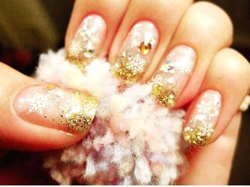 Gold french manicure con strass