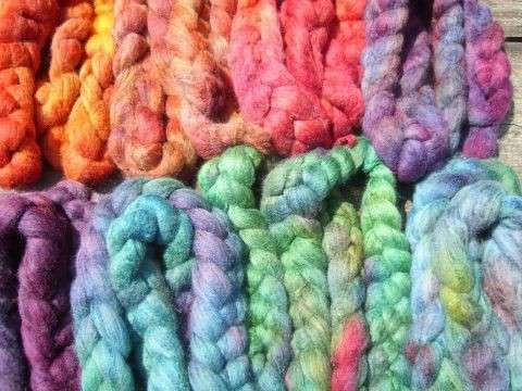 Tipi di lana lavorata per collane fai da te