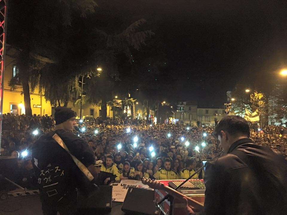 Folla per gli Urban Strangers a Somma Vesuviana