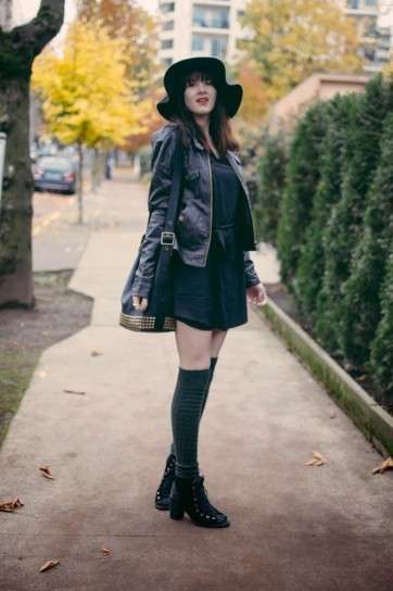 Vestito nero e parigine