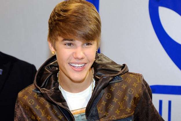 Justin Bieber con i capelli più chiari