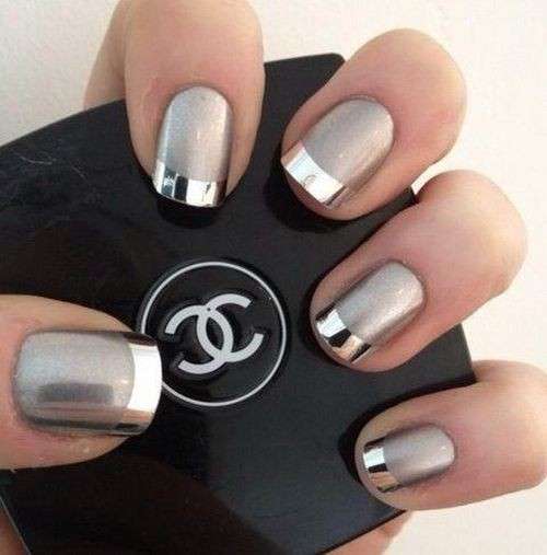 French manicure silver