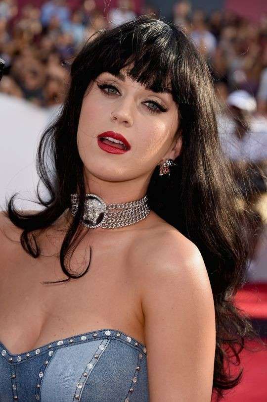 Makeup intenso per Katy Perry