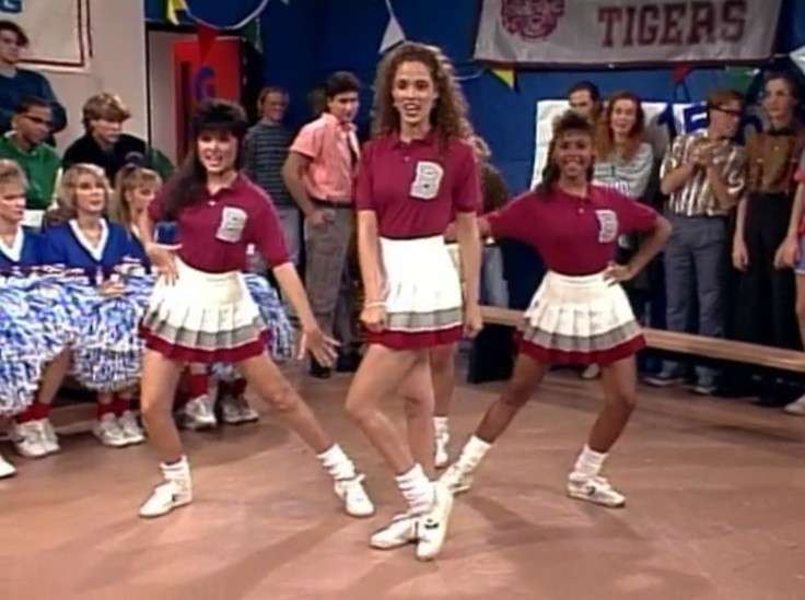 Look da cheerleader per la festa anni 90
