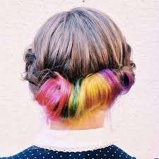 I secret rainbow hair sui capelli raccolti