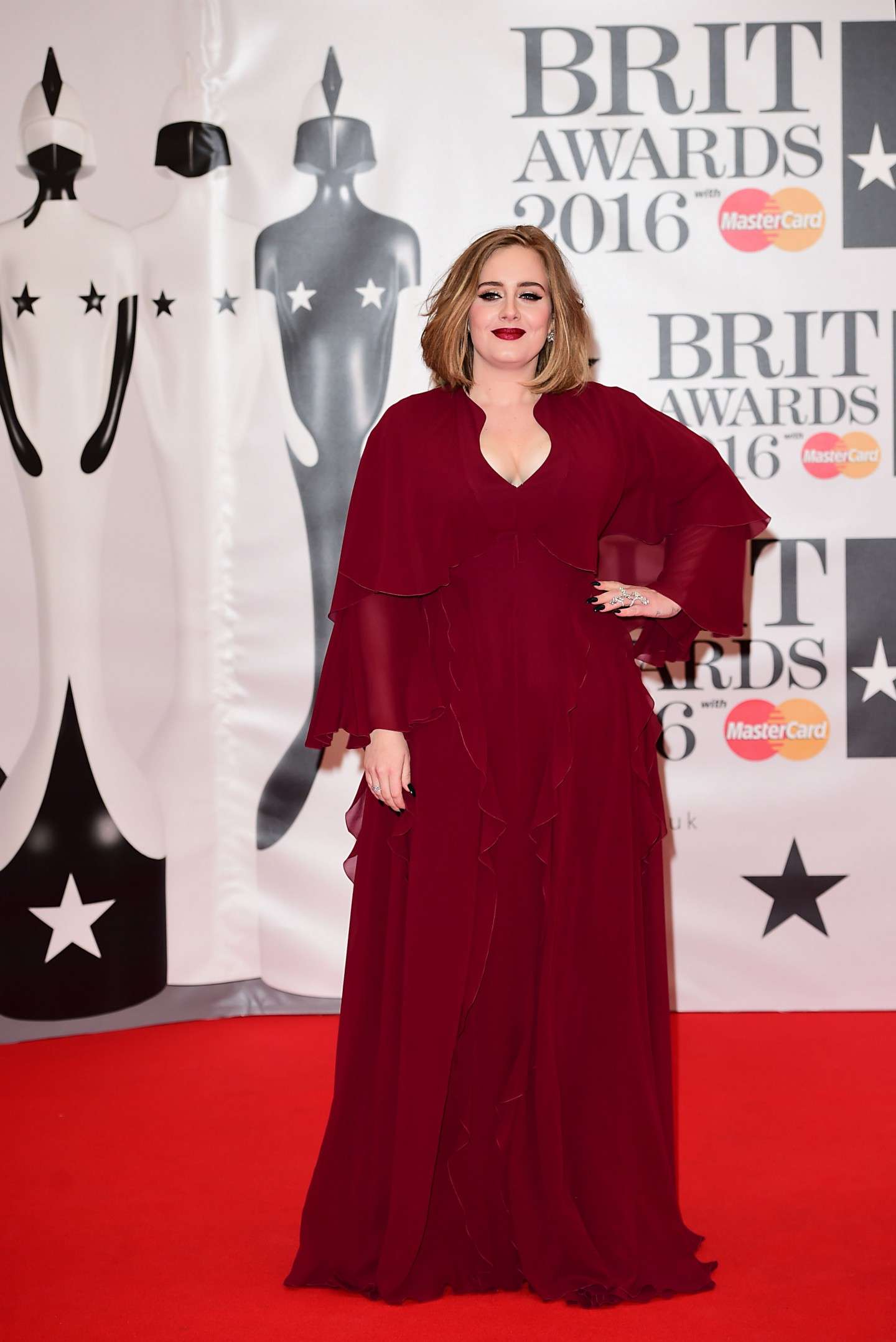 L'abito rosso di Adele