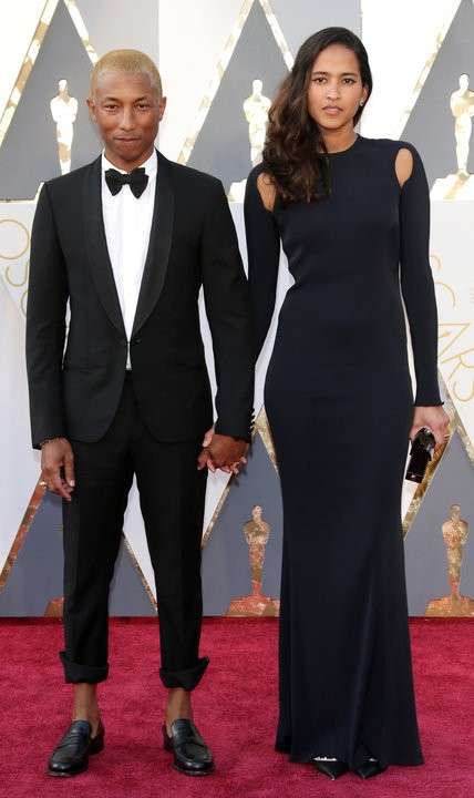 Pharrell Williams e Helen Lasichanh agli Oscar 2016