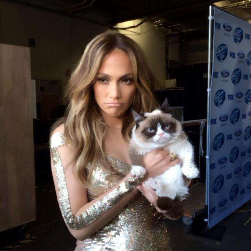 Jennifer Lopez con Grampy Cat