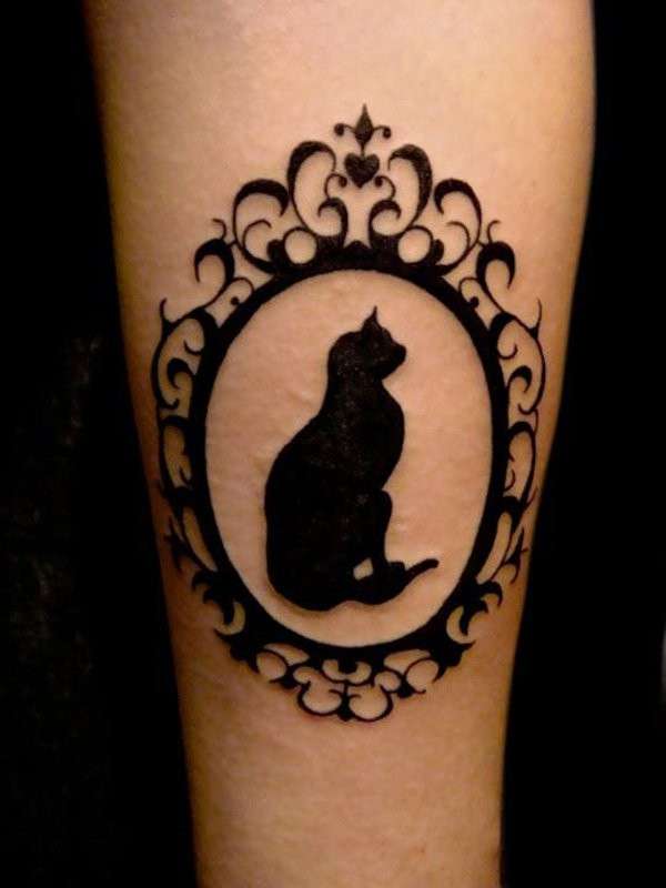 Gatto in cornice, un tattoo