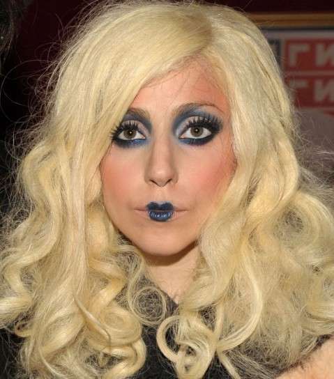 Bocca a cuore di Lady Gaga