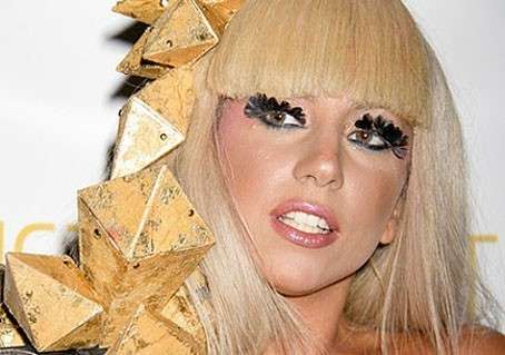 Trucco oro di Lady Gaga