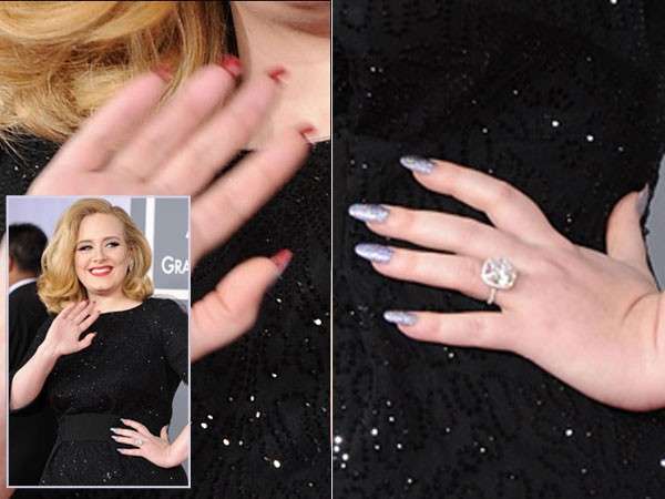 Adele sceglie la double face manicure