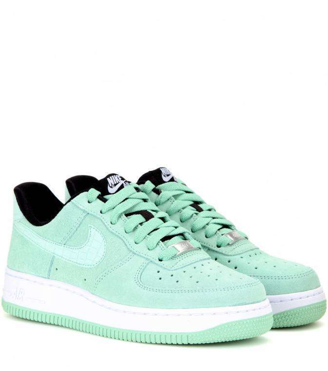 Sneakers Nike color verde menta