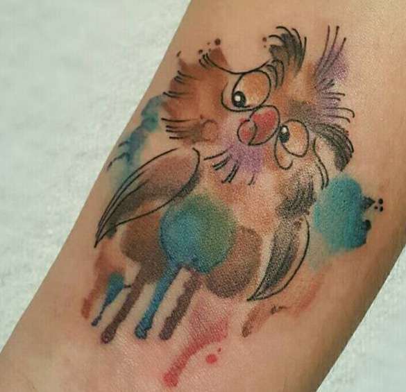 Tatuaggio watercolor di un gufo