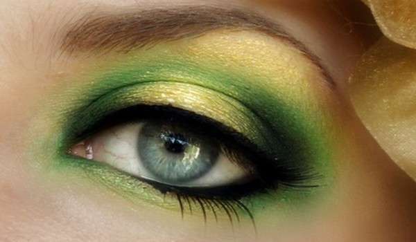 Dettagli del makeup ispirato alle Olimpiadi
