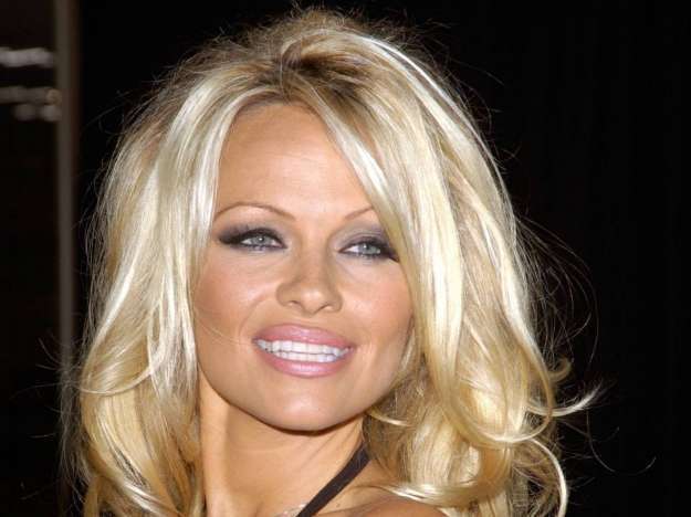 Pamela Anderson è diventata vegana