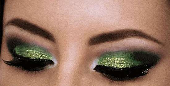 Smokey eyes verde con glitter