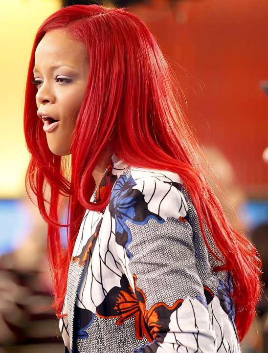 I capelli rossi di Rihanna
