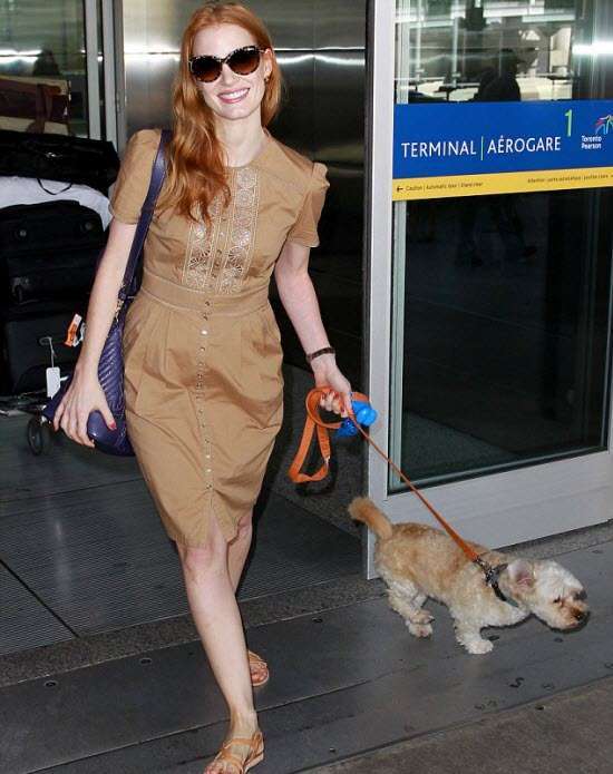 Jessica Chastain con il suo cane