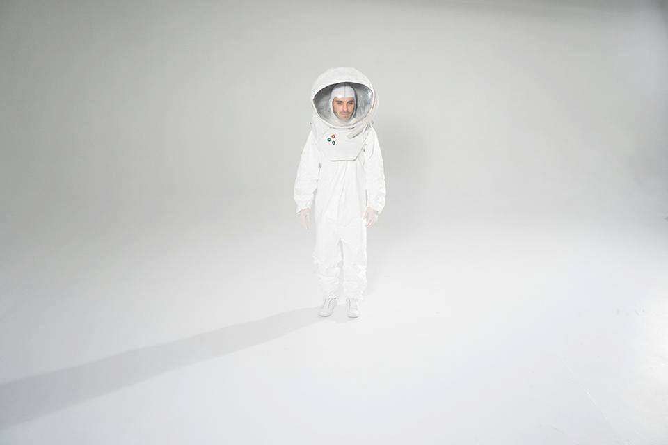 Lo Strego nel videoclip L'Astronauta